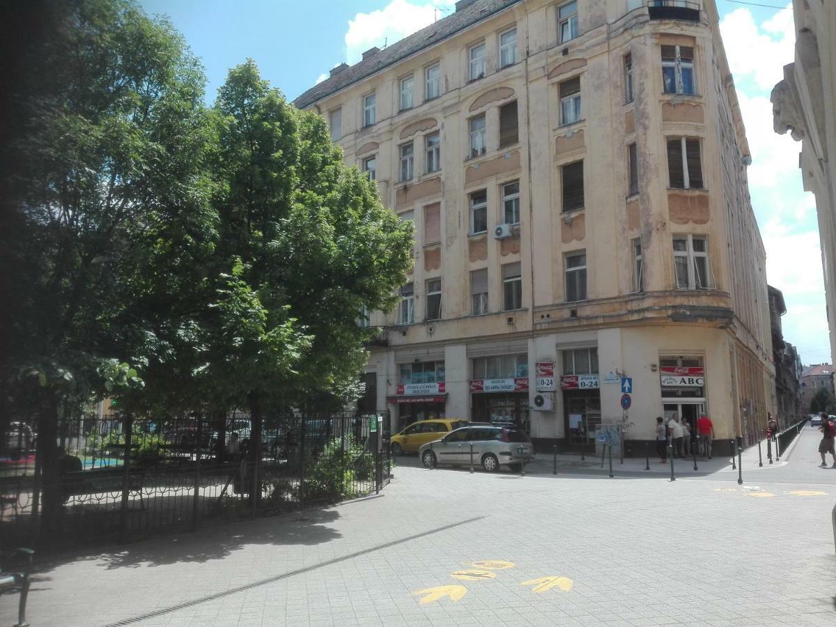 A Quiet Place In The Heart Of The City ブダペスト エクステリア 写真
